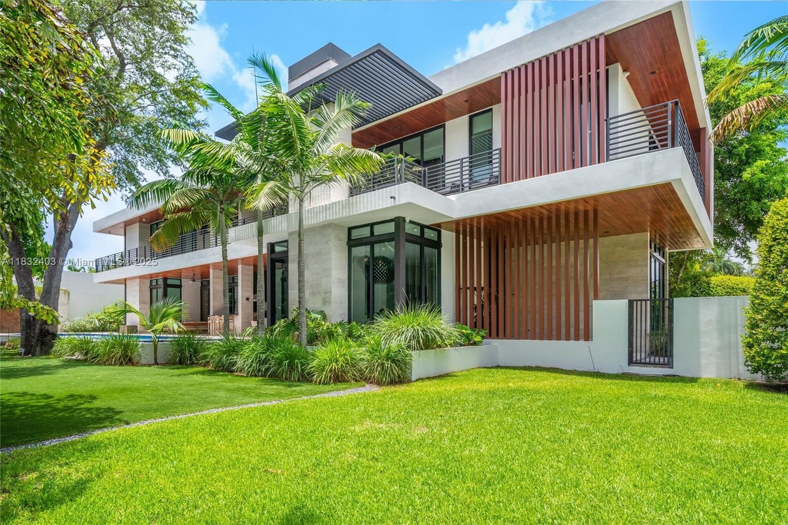 Real estate property located at 7610 48th Ct, Miami-dade, Granada Park Amd, Miami, FL