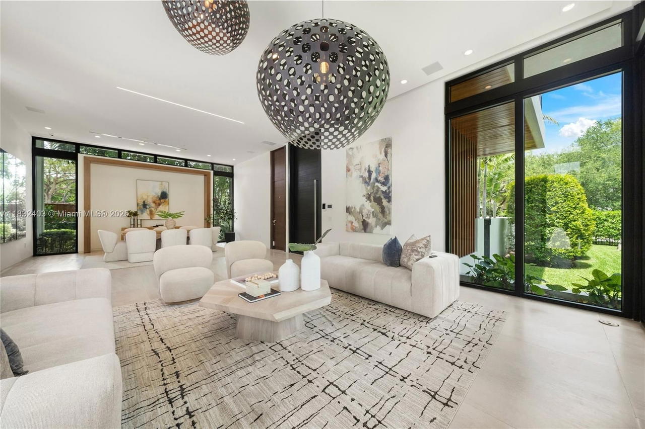 Real estate property located at 7610 48th Ct, Miami-dade, Granada Park Amd, Miami, FL