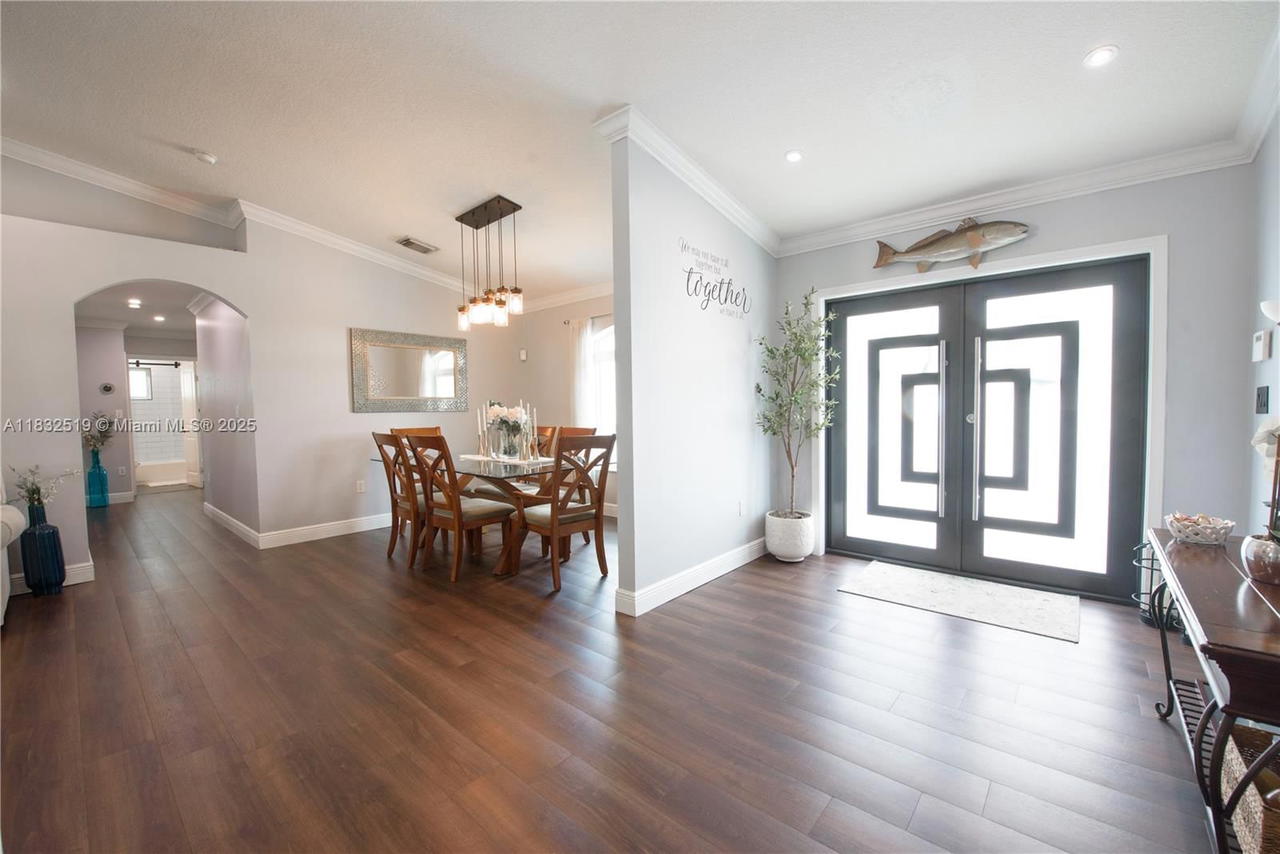 Real estate property located at 18740 297th St, Miami-dade, Avocado Junction, Homestead, FL