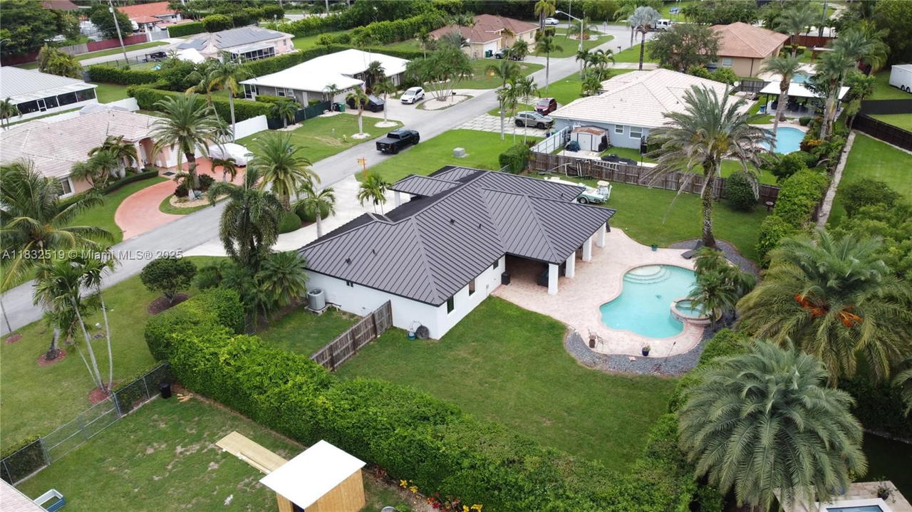 Real estate property located at 18740 297th St, Miami-dade, Avocado Junction, Homestead, FL