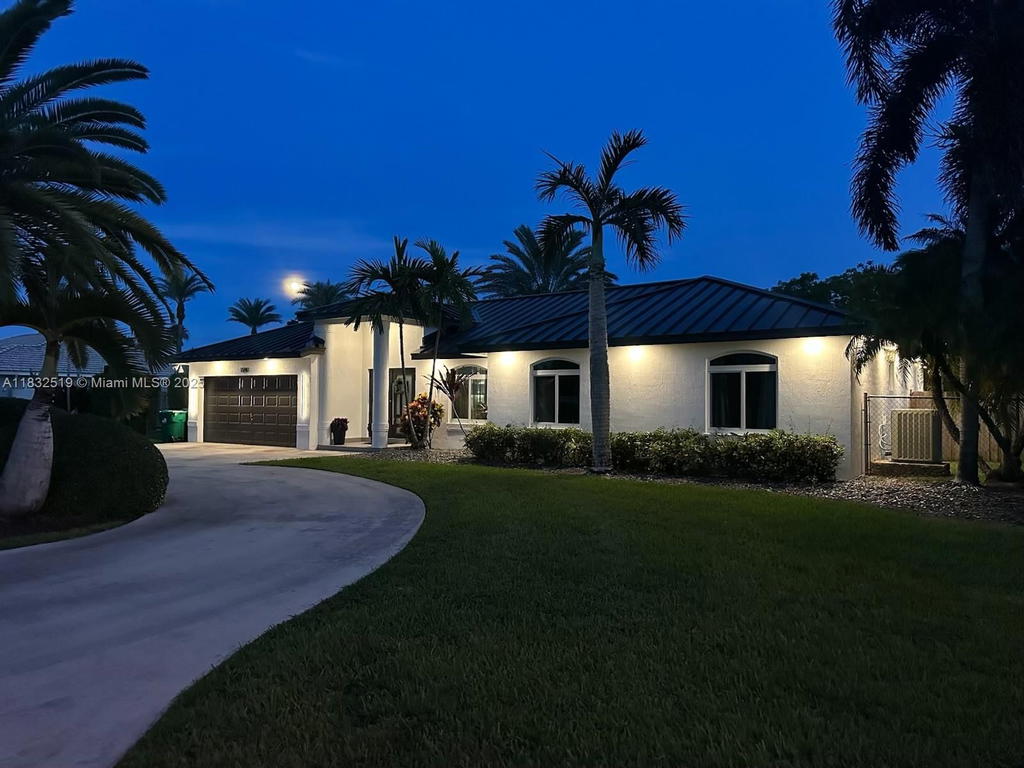 Real estate property located at 18740 297th St, Miami-dade, Avocado Junction, Homestead, FL
