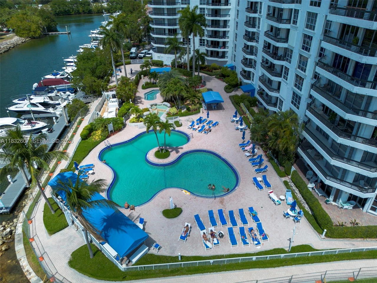 Real estate property located at 3530 Mystic Pointe Dr #2207, Miami-dade, Mystic Pointe Tower 500 C, Aventura, FL