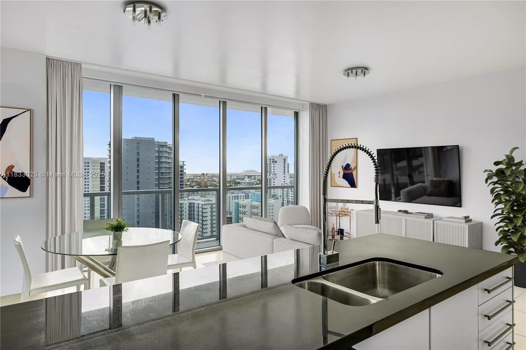 Real estate property located at 1111 1st Ave #2914-N, Miami-dade, The Axis On Brickell Ii C, Miami, FL