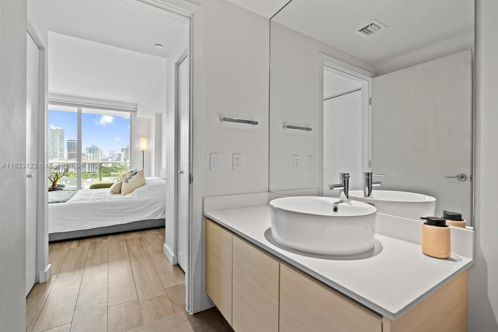 Real estate property located at 4250 Biscayne Blvd #1218, Miami-dade, 4250 Biscayne Boulevard C, Miami, FL