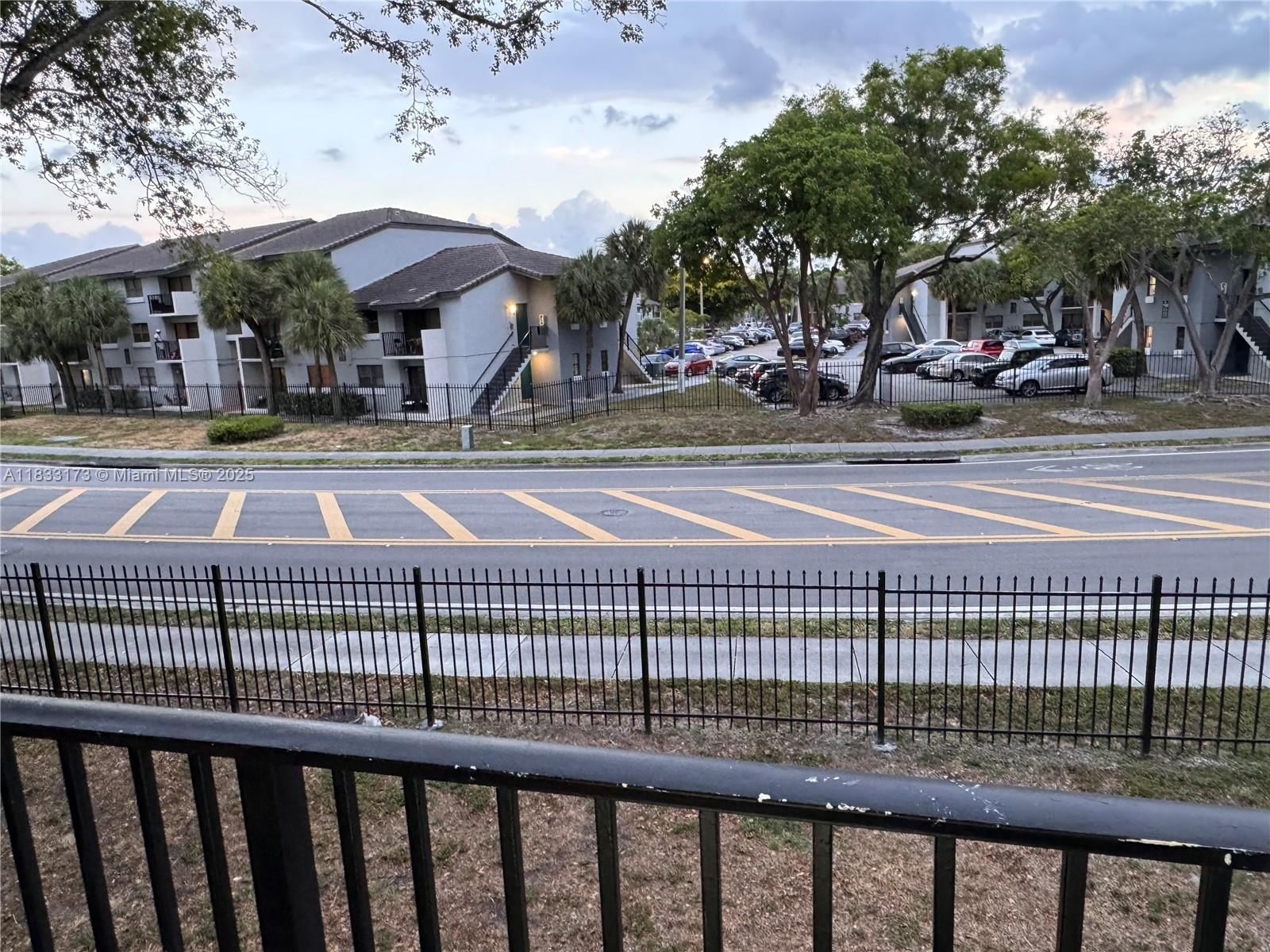 Real estate property located at 7135 179th St #211, Miami-dade, Villa Bellini Condo, Hialeah, FL