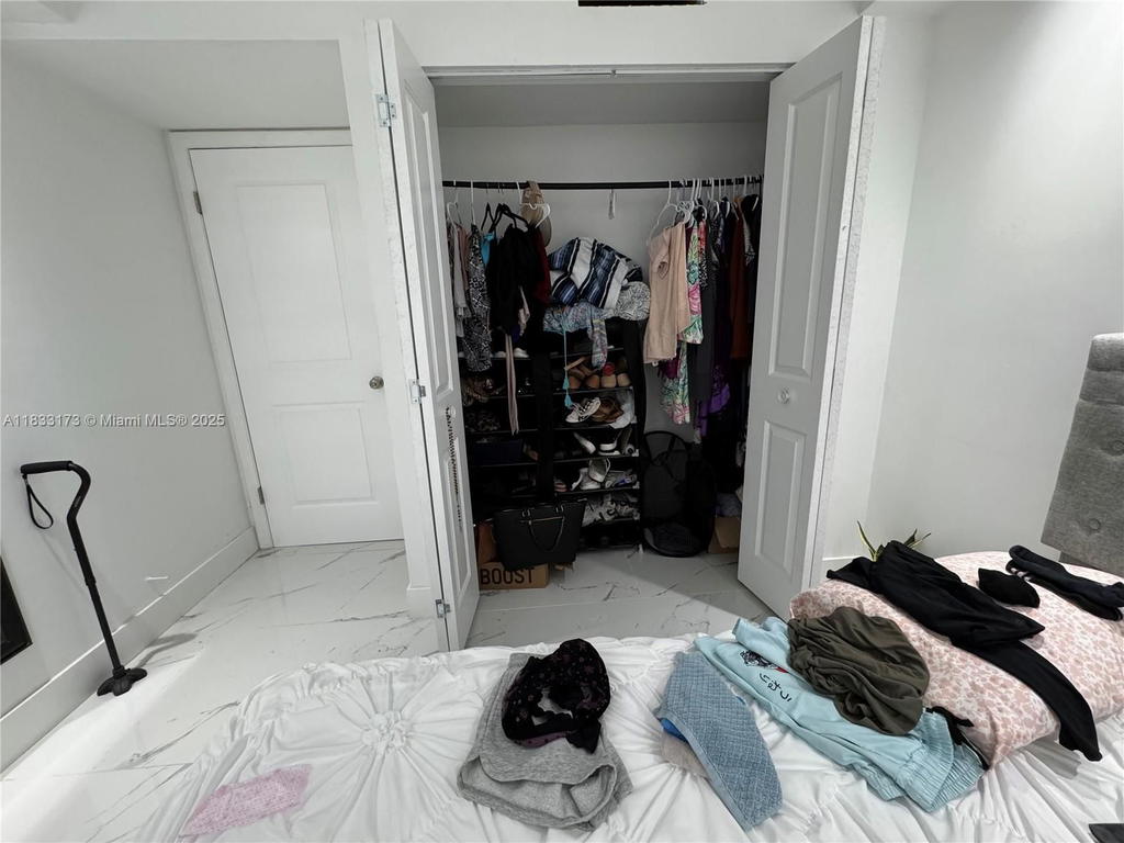 Real estate property located at 7135 179th St #211, Miami-dade, Villa Bellini Condo, Hialeah, FL