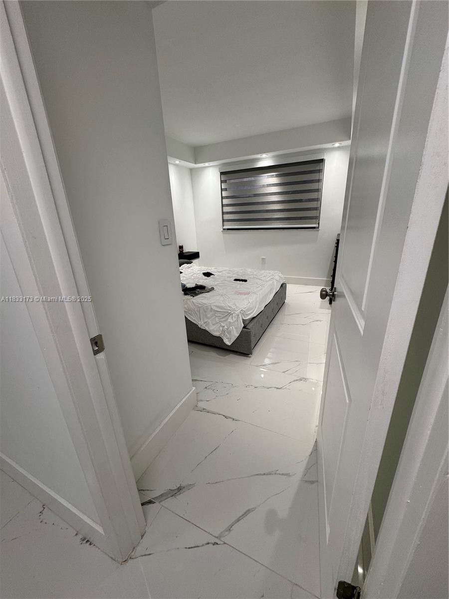 Real estate property located at 7135 179th St #211, Miami-dade, Villa Bellini Condo, Hialeah, FL