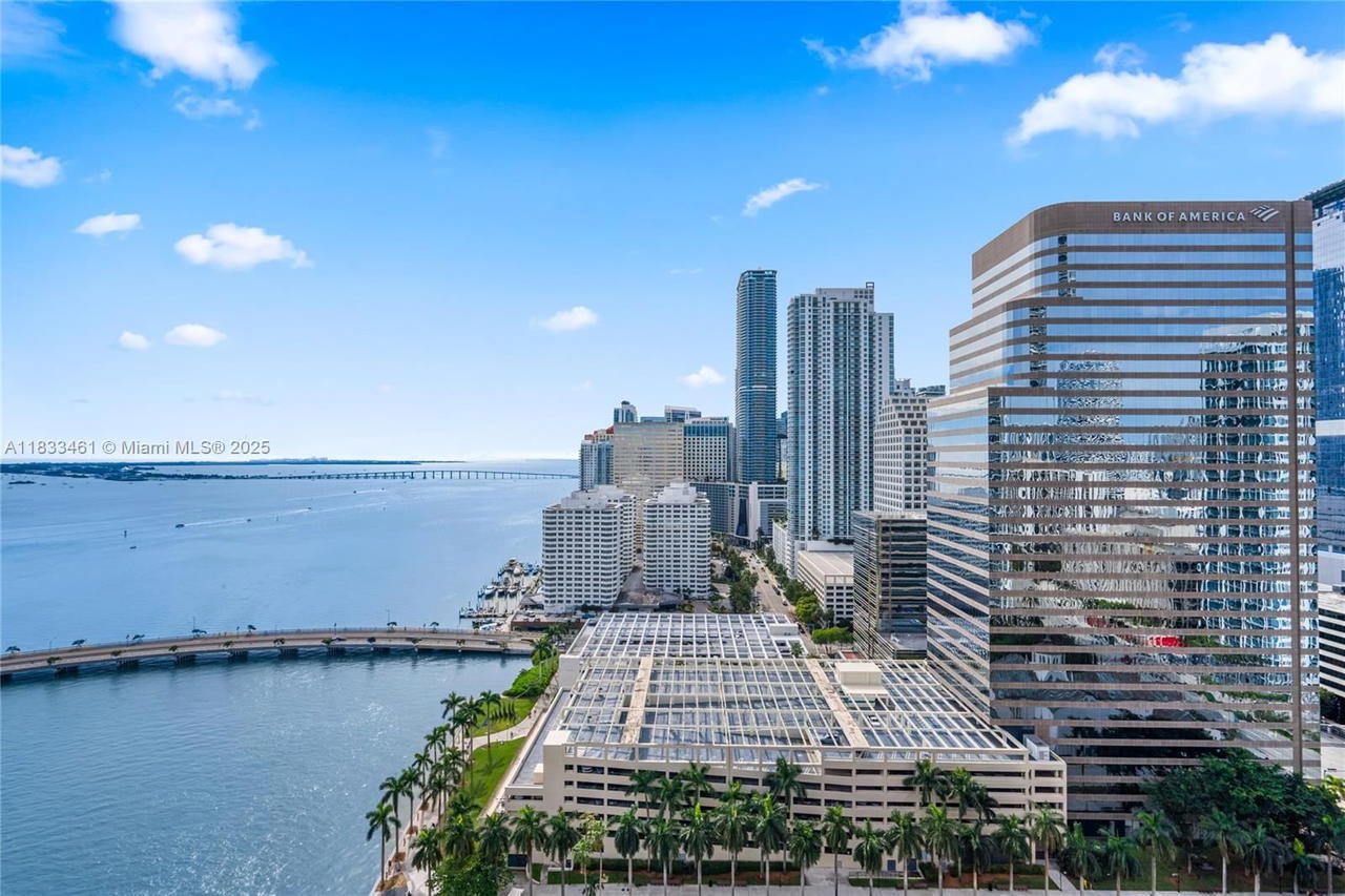 Real estate property located at 495 Brickell Ave #2607, Miami-dade, Icon Brickell No Two, Miami, FL