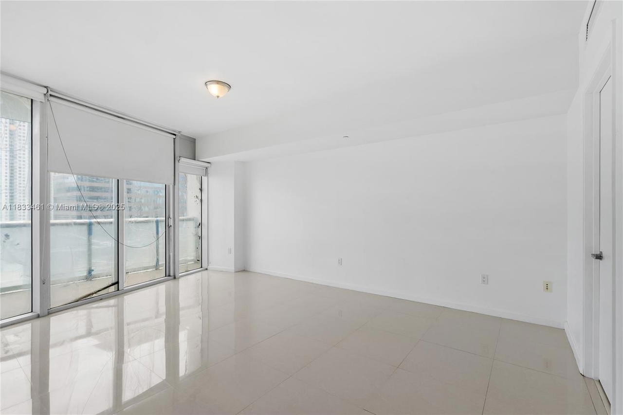 Real estate property located at 495 Brickell Ave #2607, Miami-dade, Icon Brickell No Two, Miami, FL