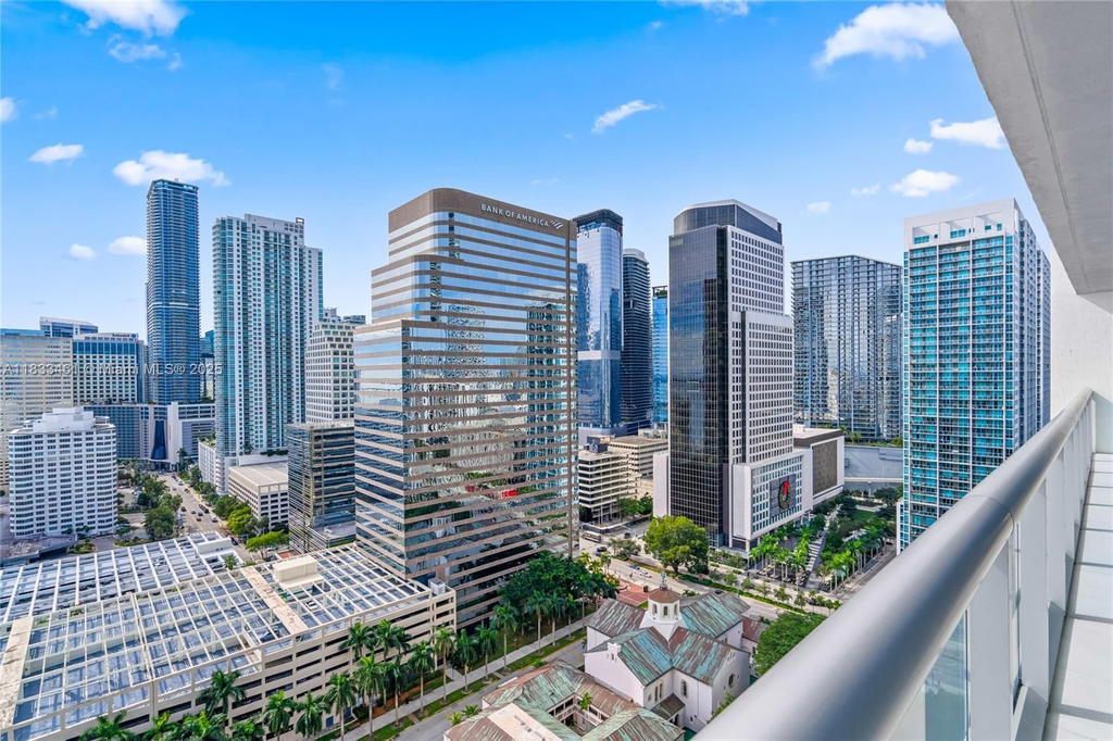 Real estate property located at 495 Brickell Ave #2607, Miami-dade, Icon Brickell No Two, Miami, FL