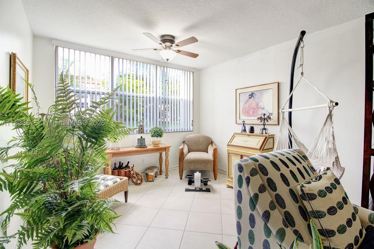 Real estate property located at 2524 104th Ave #101, Broward, Sunrise Lakes 186 Condo, Sunrise, FL