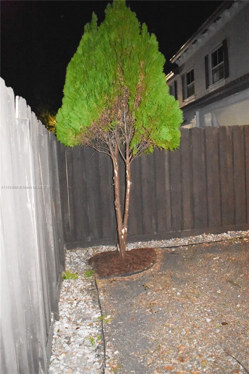 Real estate property located at 9123 152nd Path, Miami-dade, Century Gardens Villas, Miami, FL