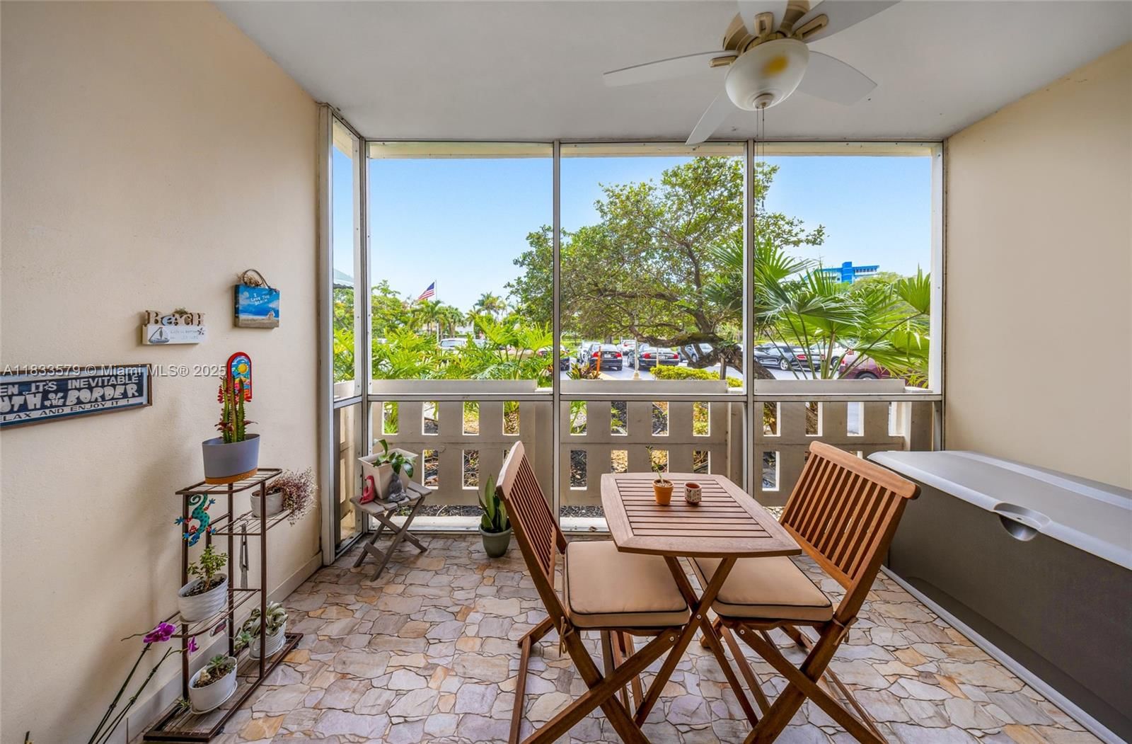 Real estate property located at 4330 Hillcrest Dr #104, Broward, Hillcrest East No 23 Cond, Hollywood, FL