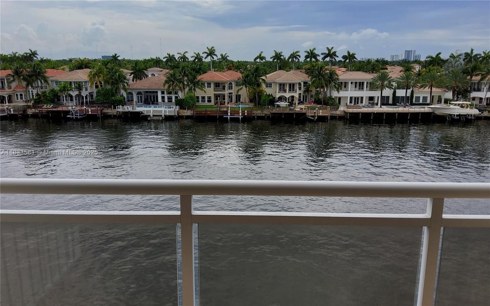 Real estate property located at 1600 Ocean Dr #5B, Broward, Allington Towers Condo, Hollywood, FL