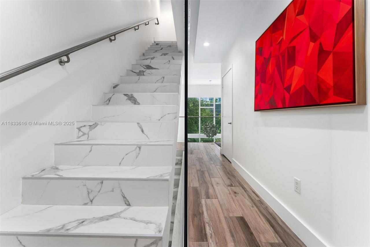 Real estate property located at 455 39th St #105, Miami-dade, One Bay Condo, Miami, FL