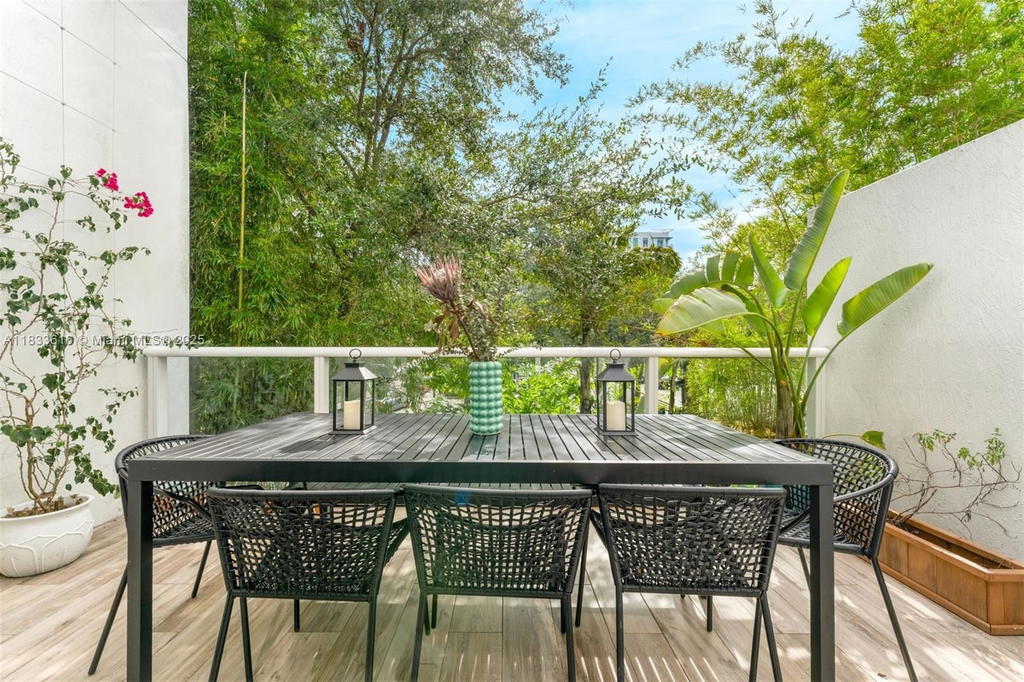 Real estate property located at 455 39th St #105, Miami-dade, One Bay Condo, Miami, FL