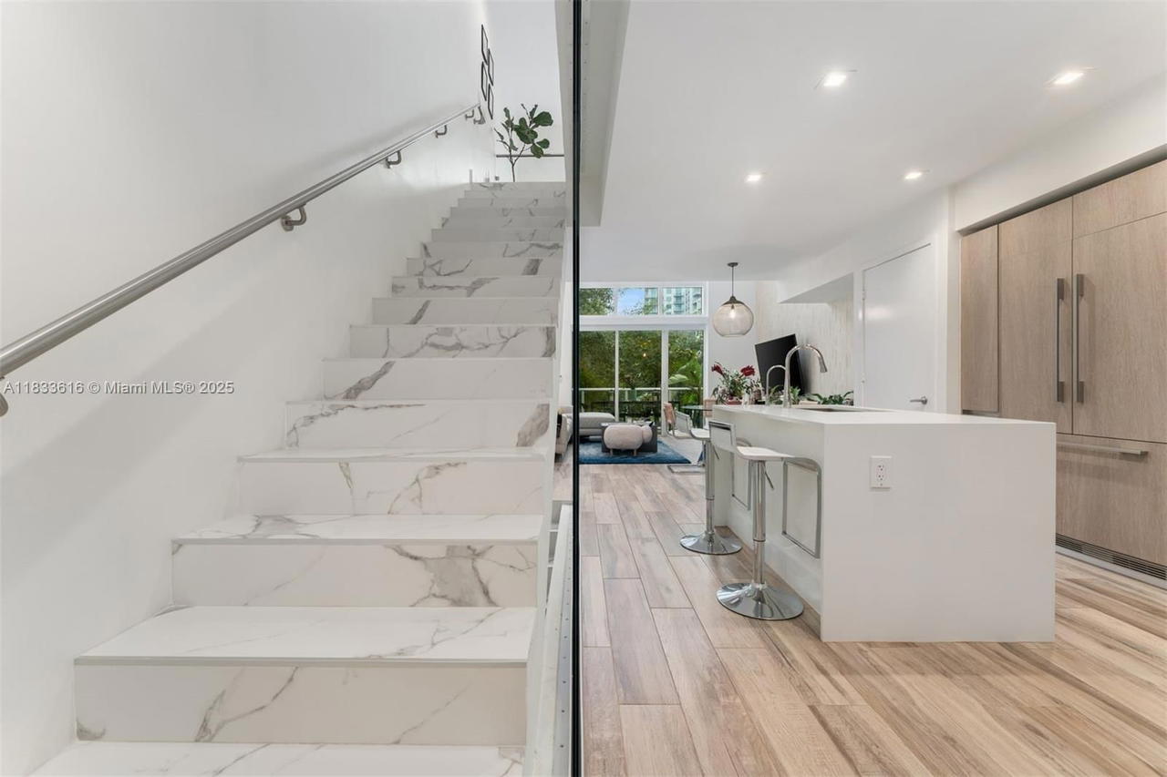 Real estate property located at 455 39th St #105, Miami-dade, One Bay Condo, Miami, FL