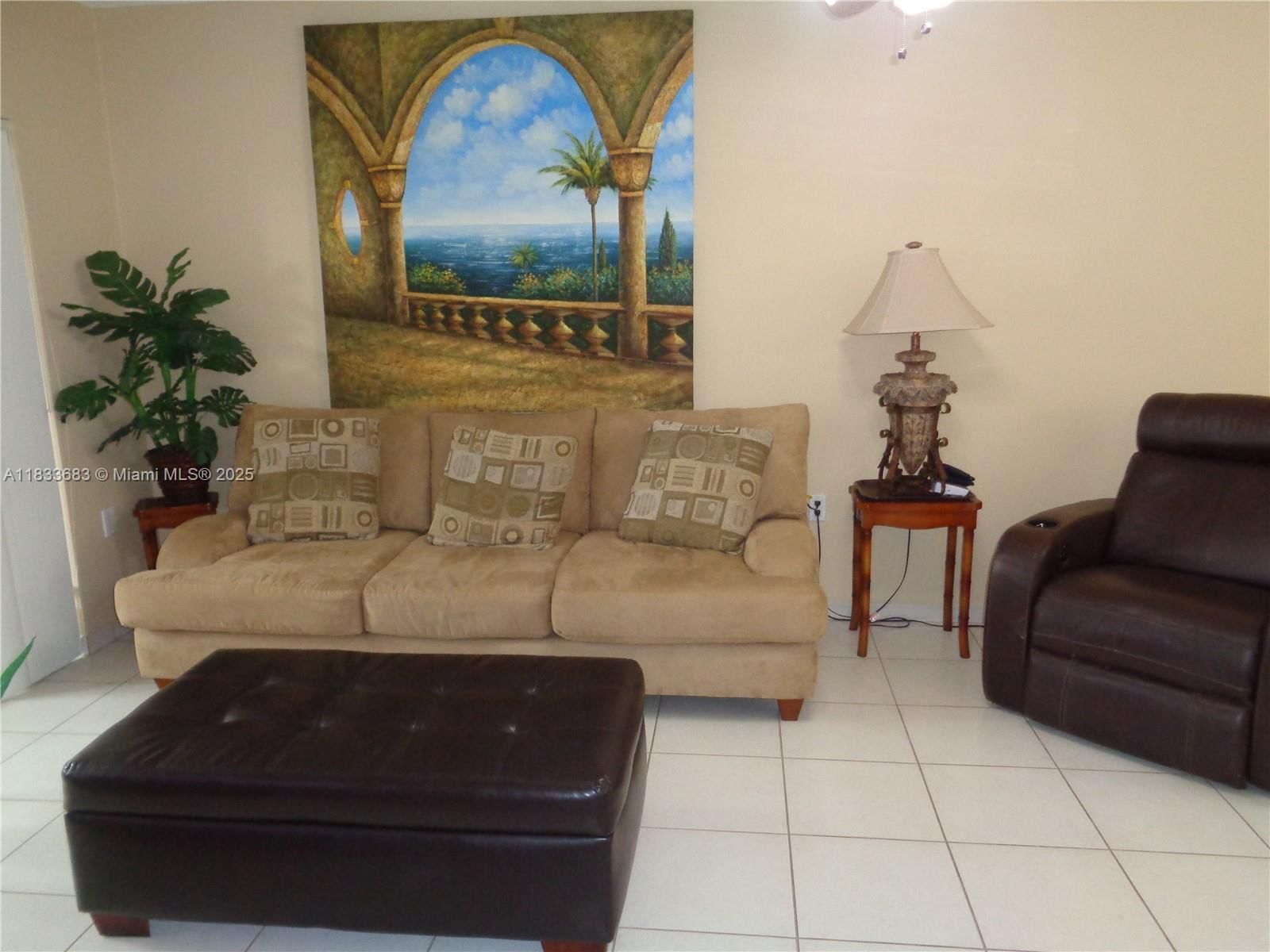 Real estate property located at 3127 Ocean Dr #120, Broward, Ambassador North Co-op, Hallandale Beach, FL