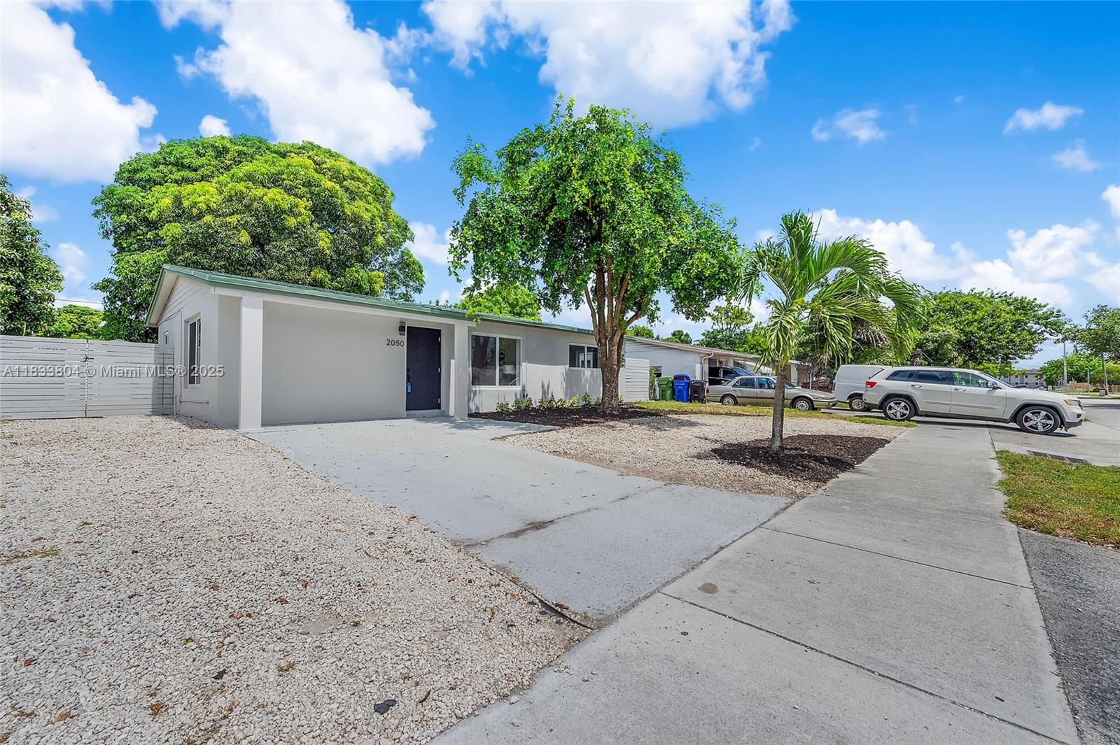 Real estate property located at 2050 30th Ave, Broward, Royal Palms Park Sec 1, Fort Lauderdale, FL