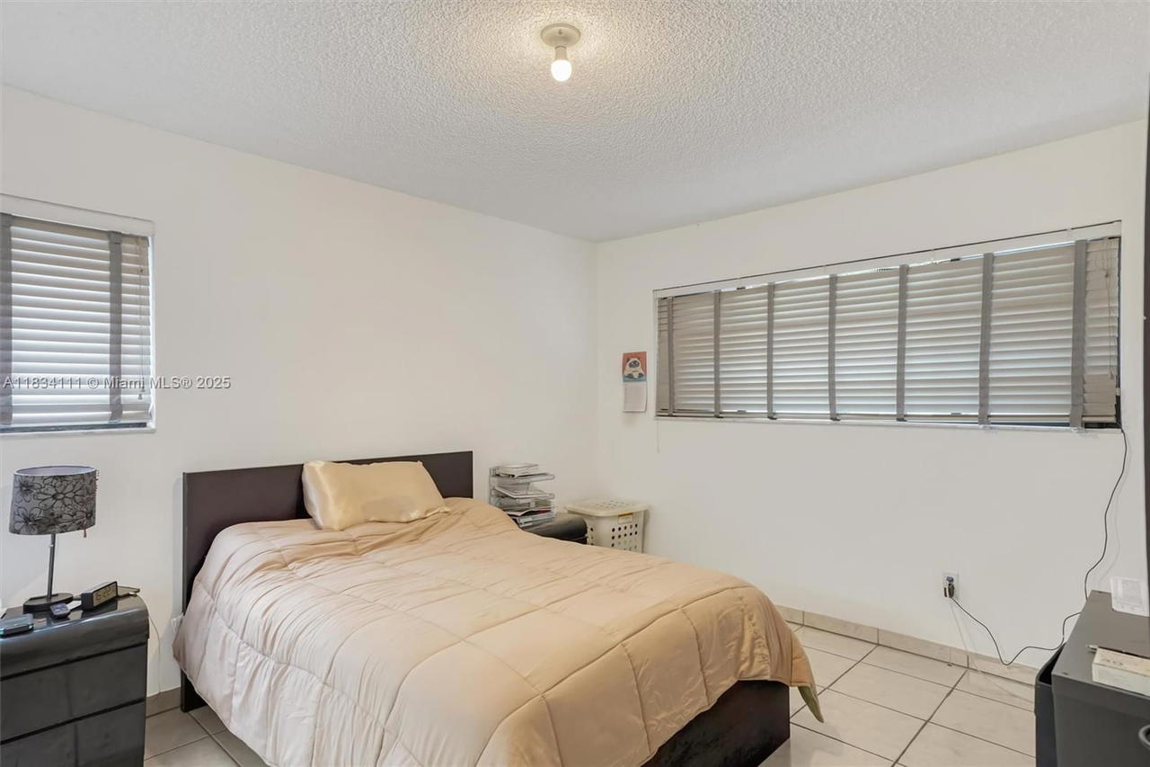 Real estate property located at 9723 Hammocks Blvd #102, Miami-dade, Lakeview At The Hammocks, Miami, FL