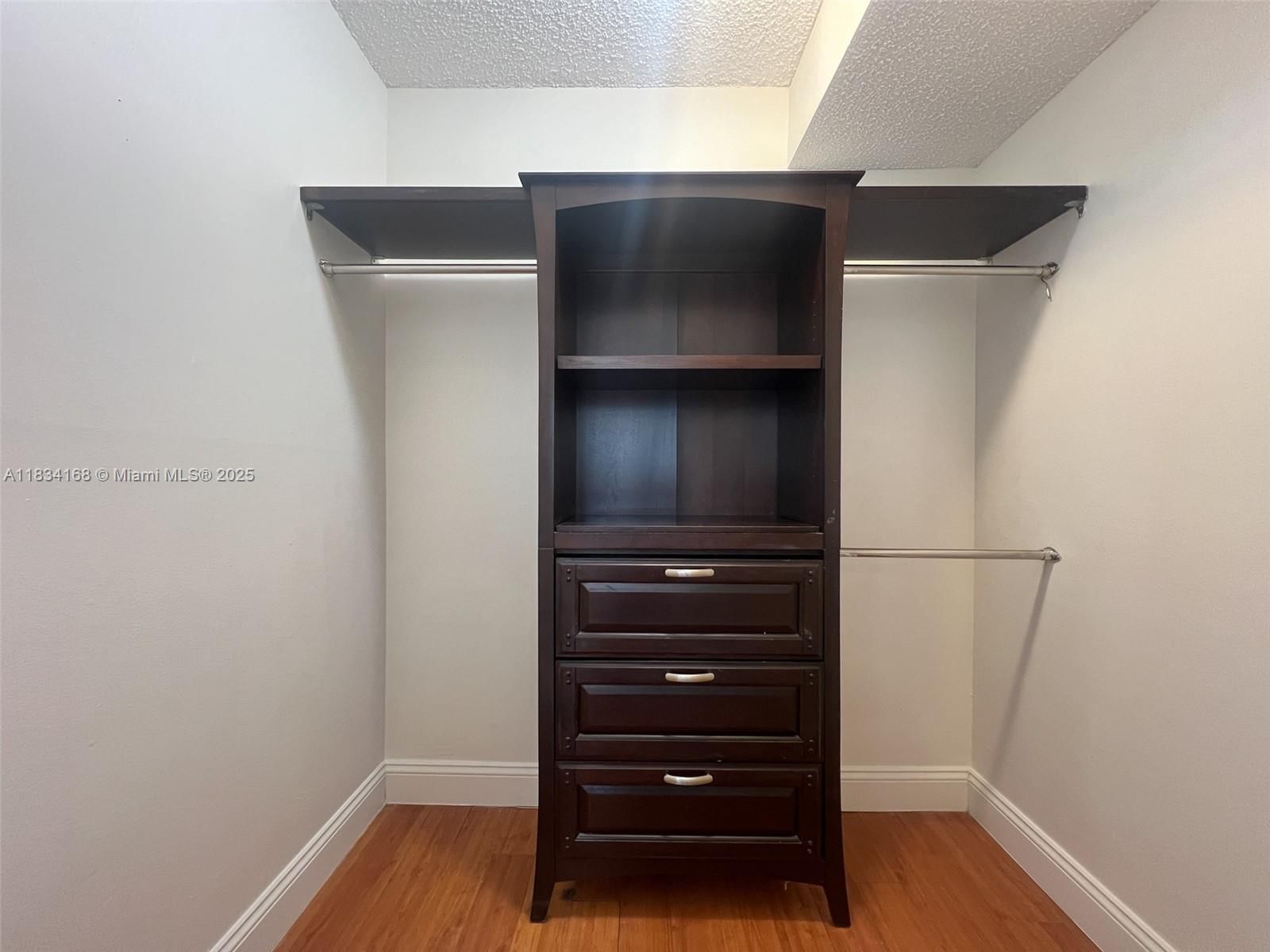 Real estate property located at 400 Hollybrook Dr #109, Broward, Hollybrook Golf And, Pembroke Pines, FL