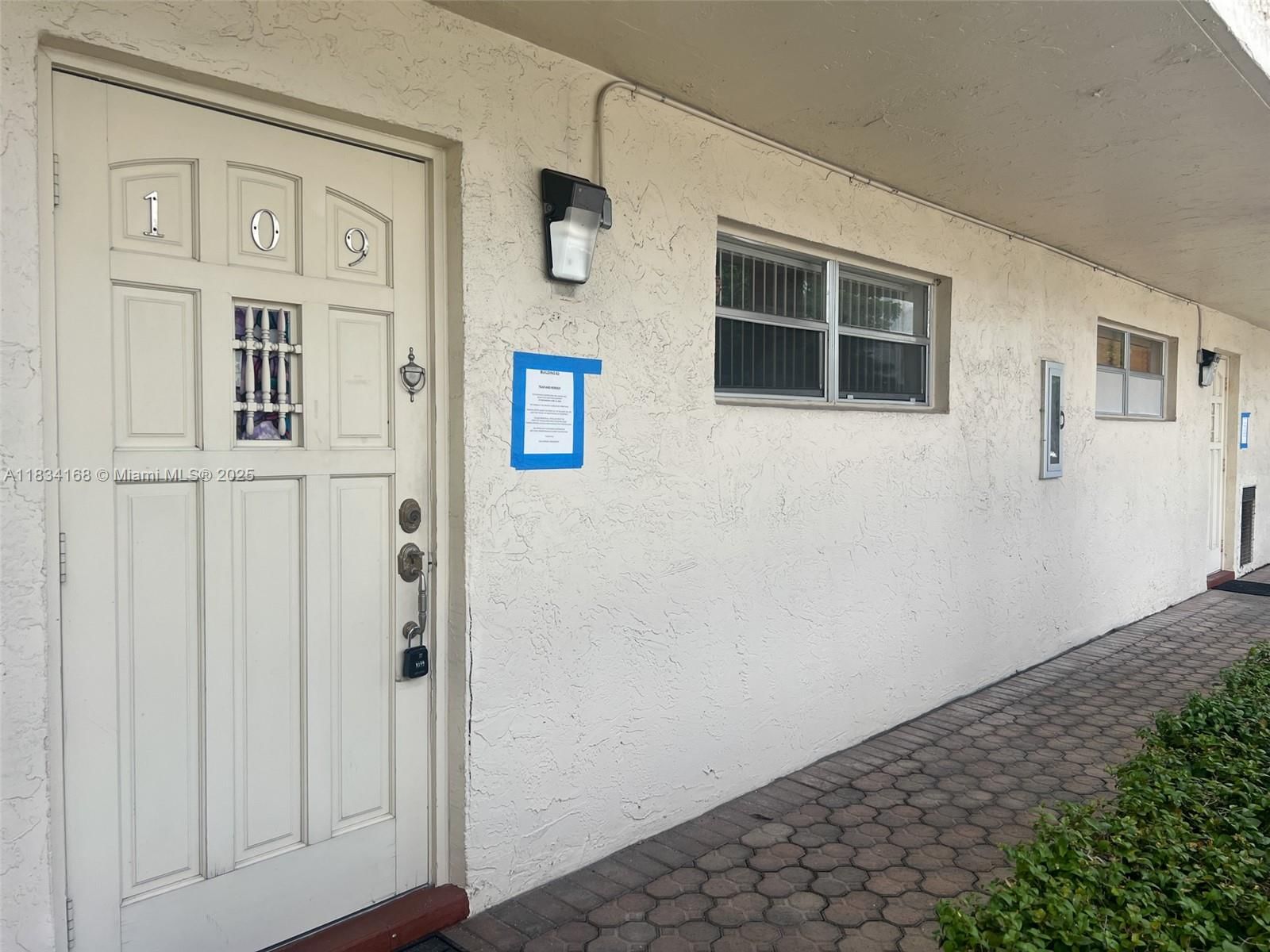 Real estate property located at 400 Hollybrook Dr #109, Broward, Hollybrook Golf And, Pembroke Pines, FL