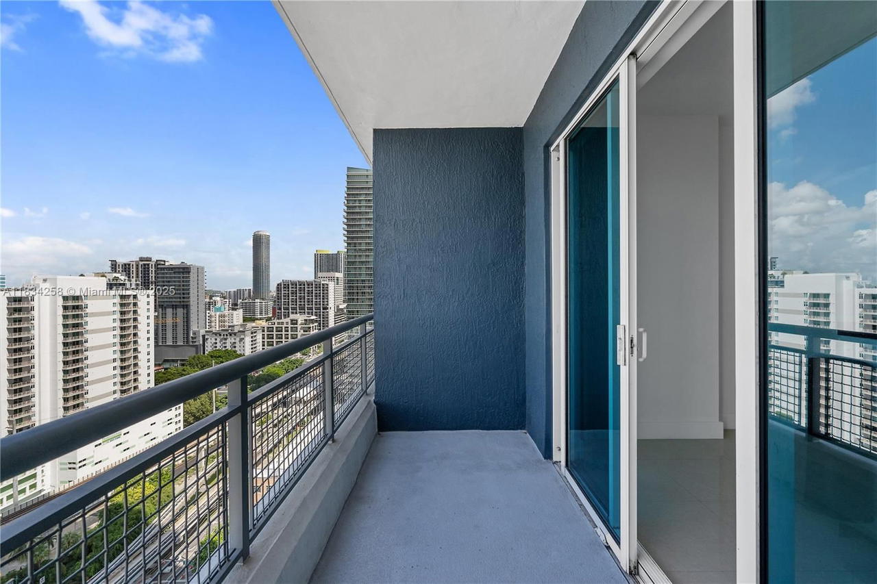 Real estate property located at 60 13th St #1805, Miami-dade, Infinity At Brickell Cond, Miami, FL