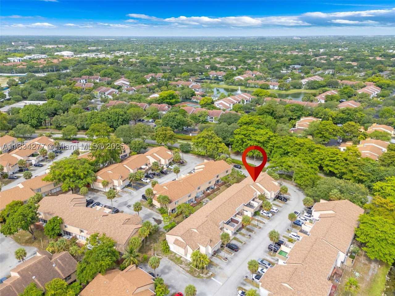 Real estate property located at 8256 9th Ct #2, Broward, Townhouses At Jacaranda C, Plantation, FL
