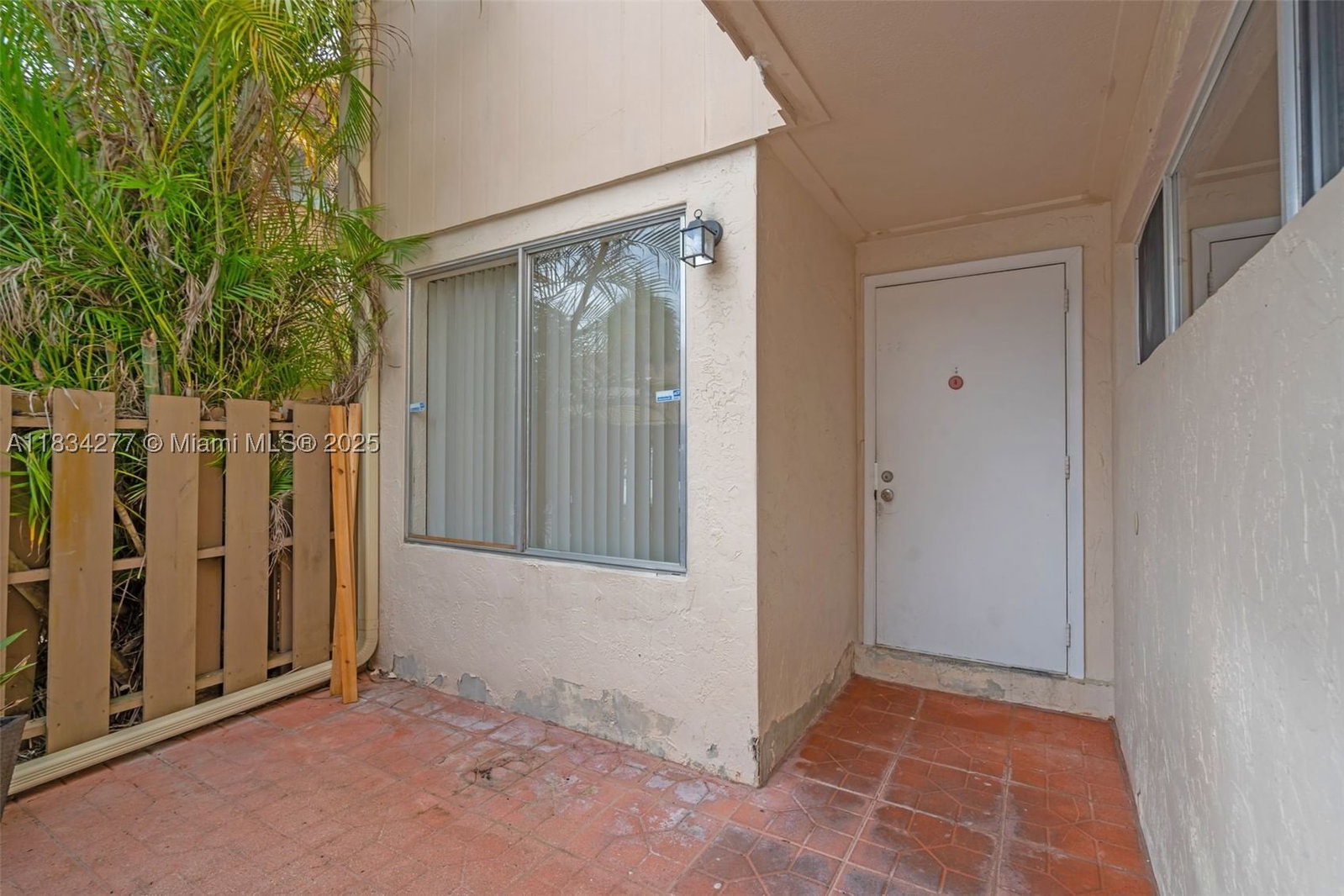Real estate property located at 8256 9th Ct #2, Broward, Townhouses At Jacaranda C, Plantation, FL