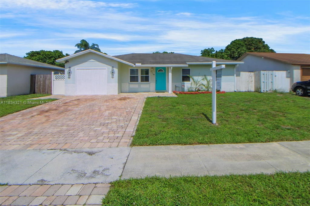 Real estate property located at 960 83rd Ave, Broward, North Lauderdale Village, North Lauderdale, FL