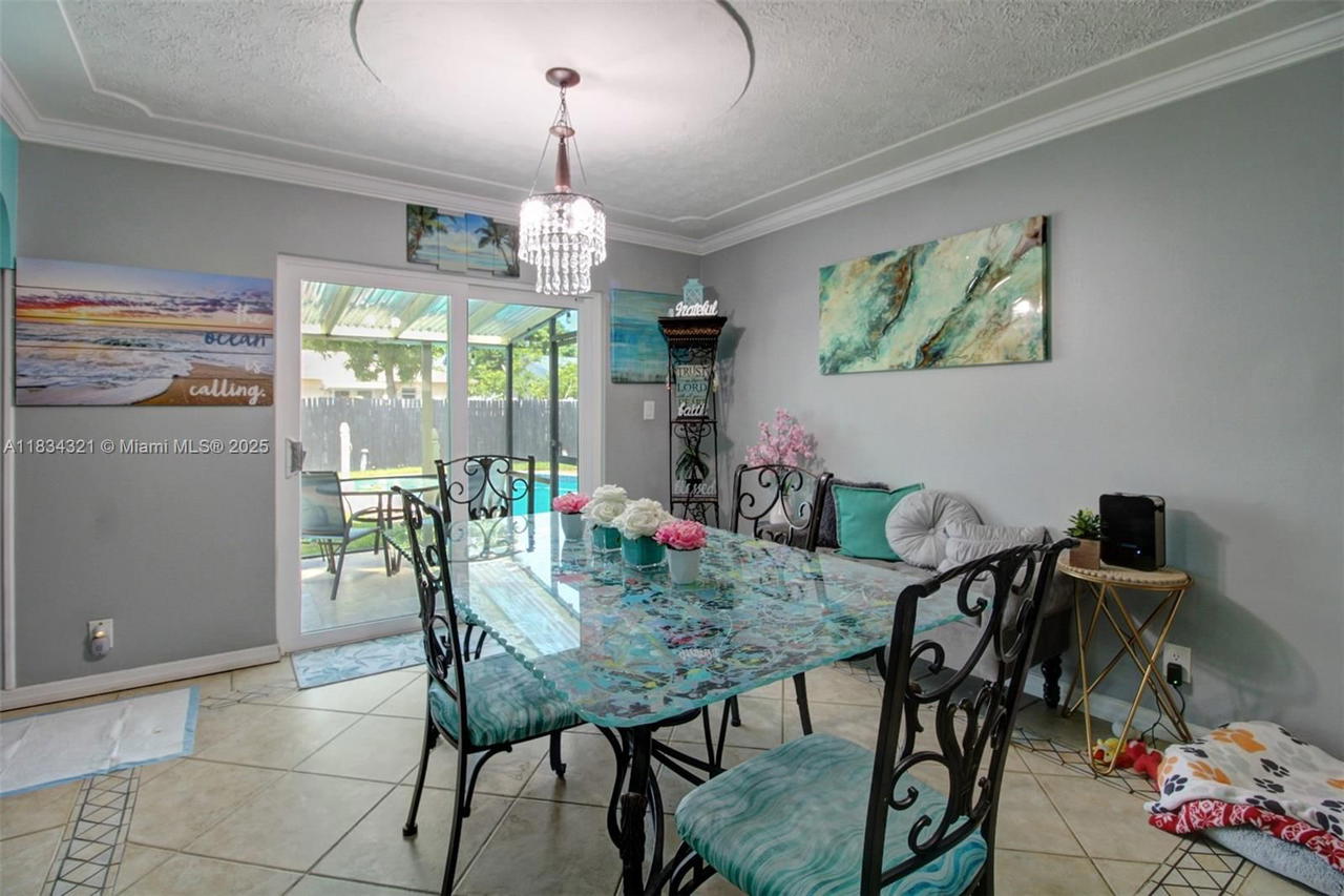 Real estate property located at 960 83rd Ave, Broward, North Lauderdale Village, North Lauderdale, FL