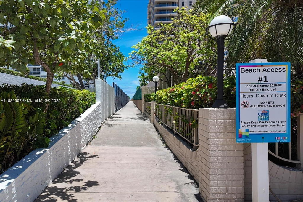 Real estate property located at 1913 Ocean Dr #302, Broward, Chelsea Bayview Condo, Hallandale Beach, FL