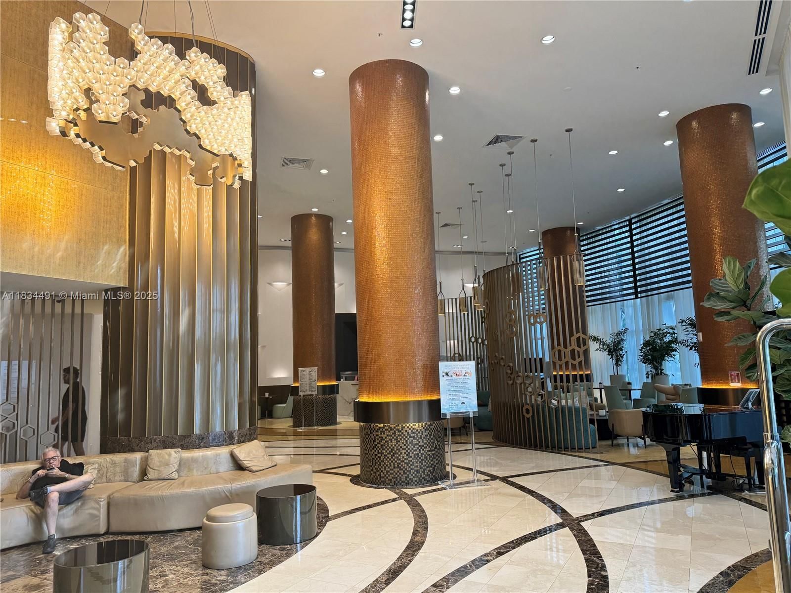 Real estate property located at 18001 Collins Ave #1810, Miami-dade, Trump International Sones, Sunny Isles Beach, FL