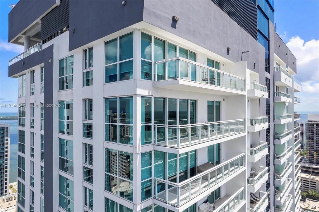 Real estate property located at 1080 Brickell Ave #4209, Miami-dade, The Bondo (1080 Brickell), Miami, FL