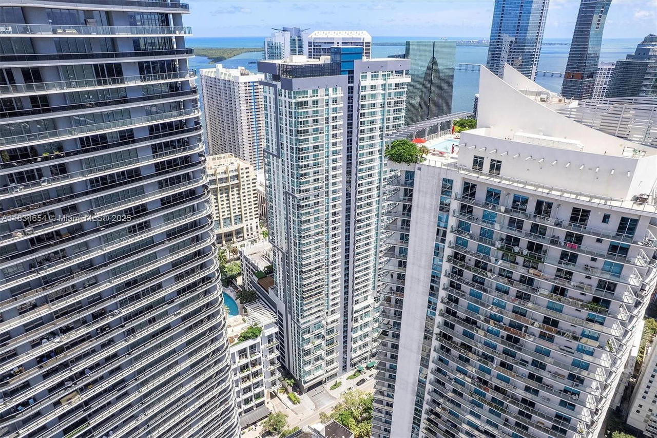 Real estate property located at 1080 Brickell Ave #4209, Miami-dade, The Bondo (1080 Brickell), Miami, FL