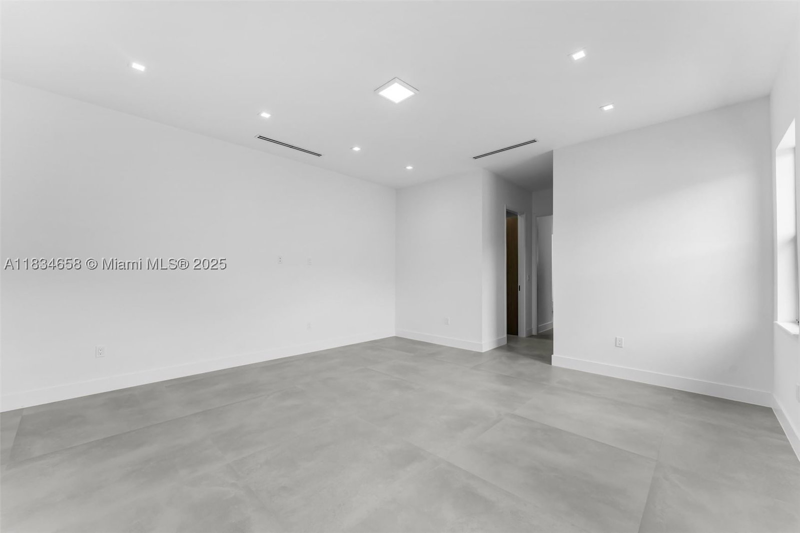 Real estate property located at 8220 193rd Terrace, Miami-dade, Old Cutler Estates, Cutler Bay, FL