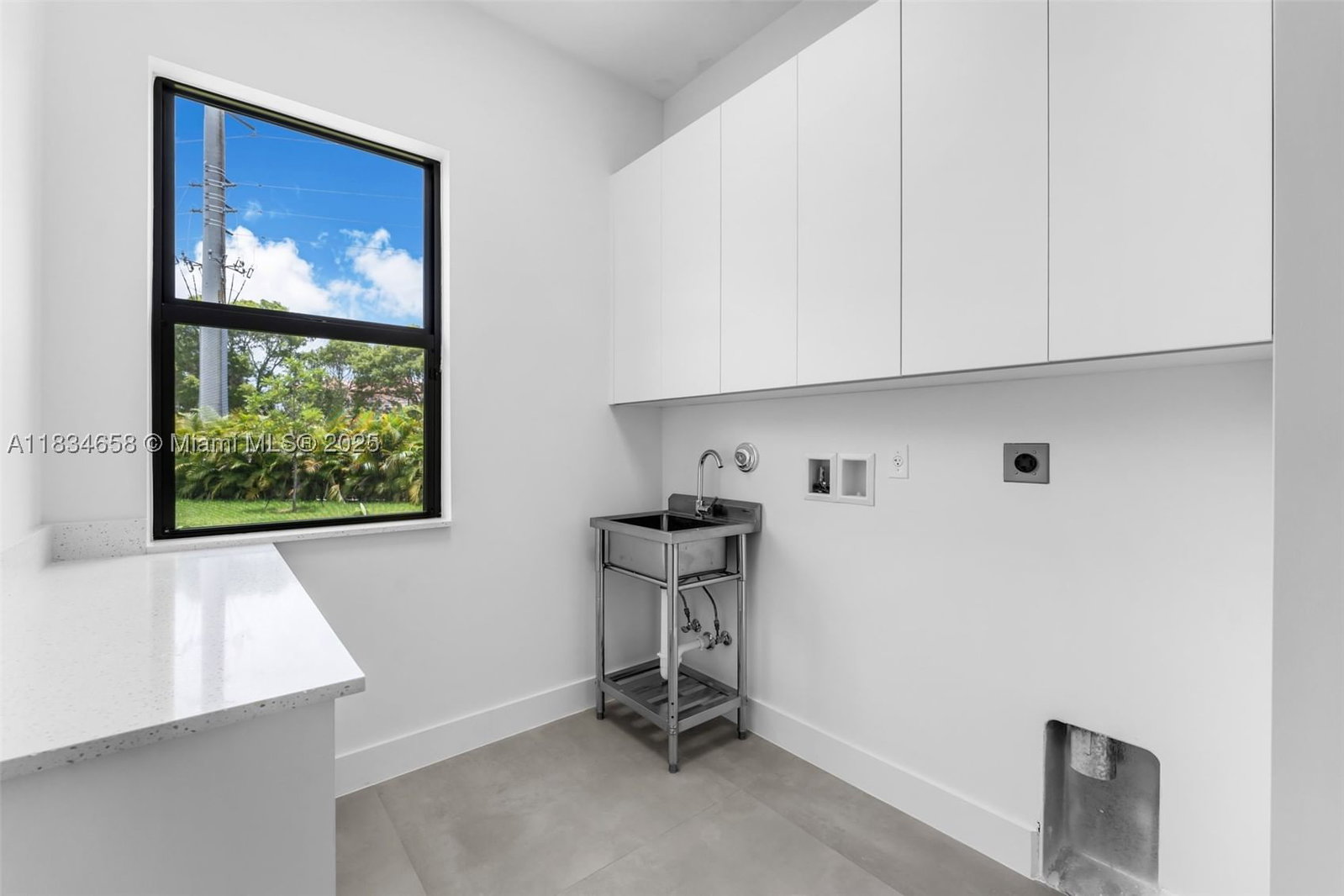 Real estate property located at 8220 193rd Terrace, Miami-dade, Old Cutler Estates, Cutler Bay, FL