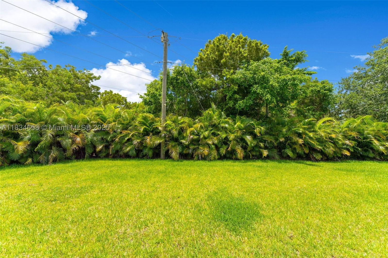 Real estate property located at 8220 193rd Terrace, Miami-dade, Old Cutler Estates, Cutler Bay, FL