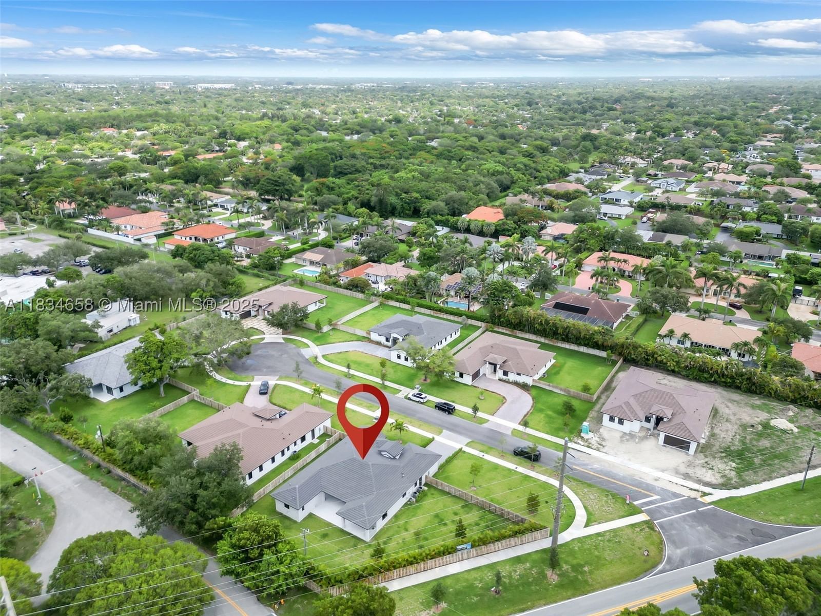 Real estate property located at 8220 193rd Terrace, Miami-dade, Old Cutler Estates, Cutler Bay, FL