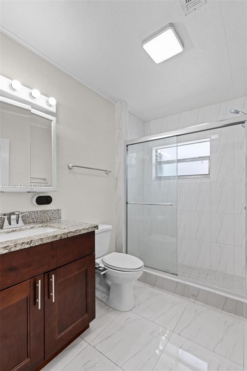 Real estate property located at 5220 6th St, Broward, Plantation Park Seventh A, Plantation, FL