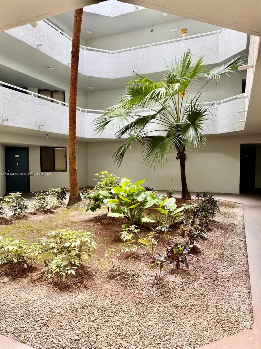 Real estate property located at 8255 152nd Ave E-215, Miami-dade, Verabella Falls Condo, Miami, FL