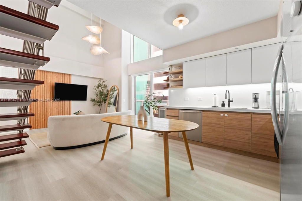 Real estate property located at 41 5th St #501, Miami-dade, Brickell On The River S T, Miami, FL