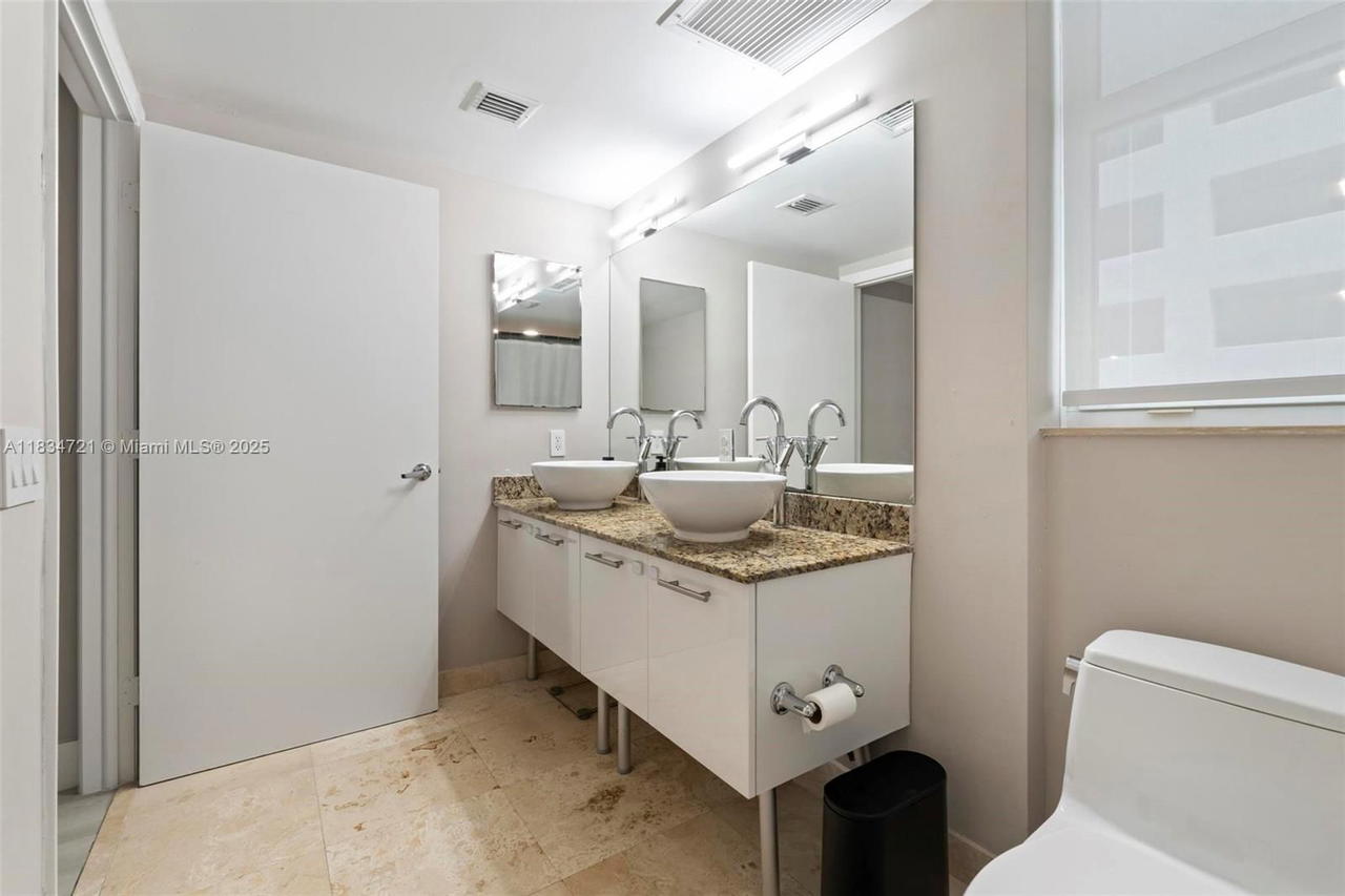 Real estate property located at 41 5th St #501, Miami-dade, Brickell On The River S T, Miami, FL