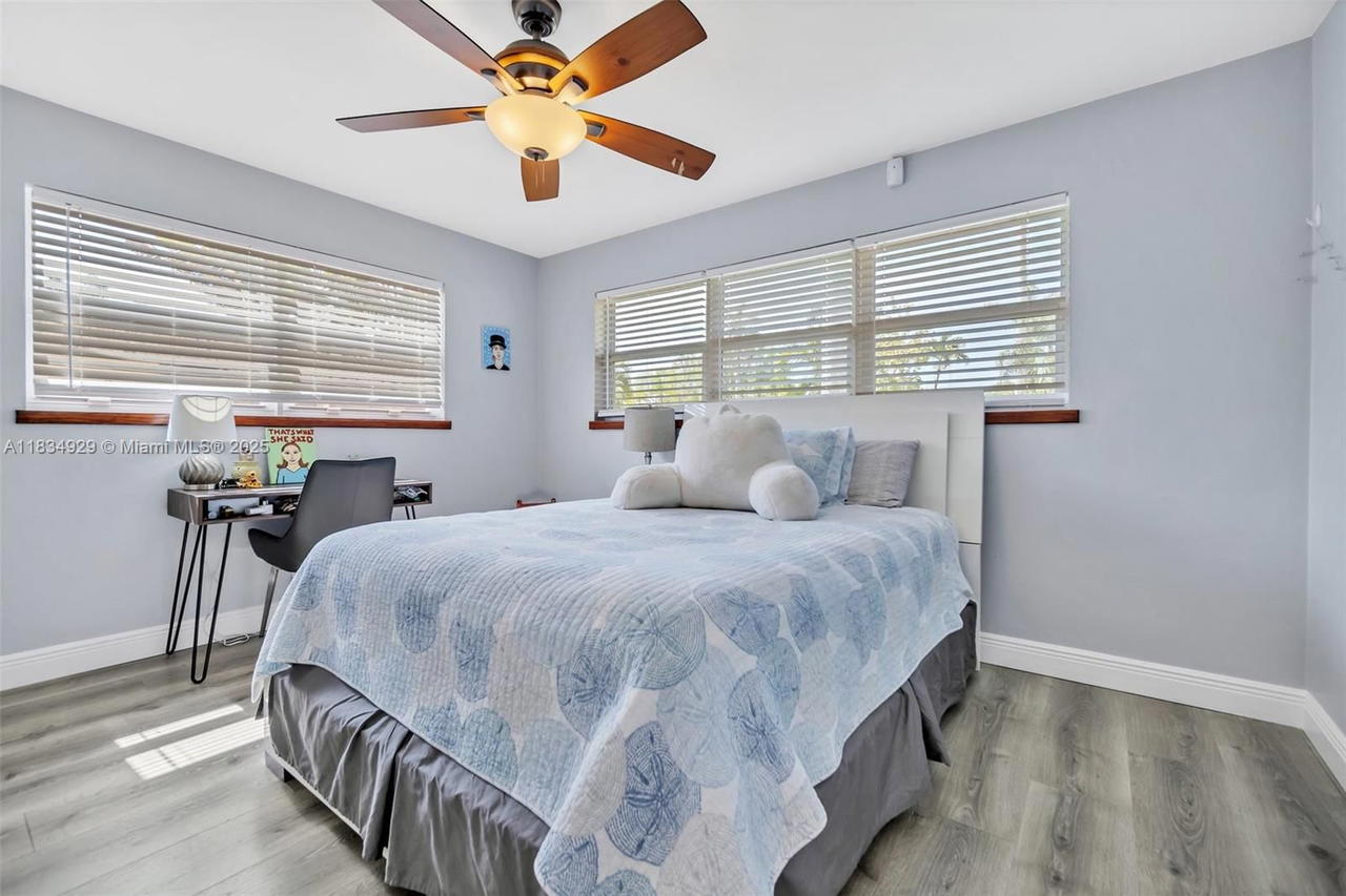 Real estate property located at 1533 Shenandoah St, Broward, Hollywood Homesites Secon, Hollywood, FL