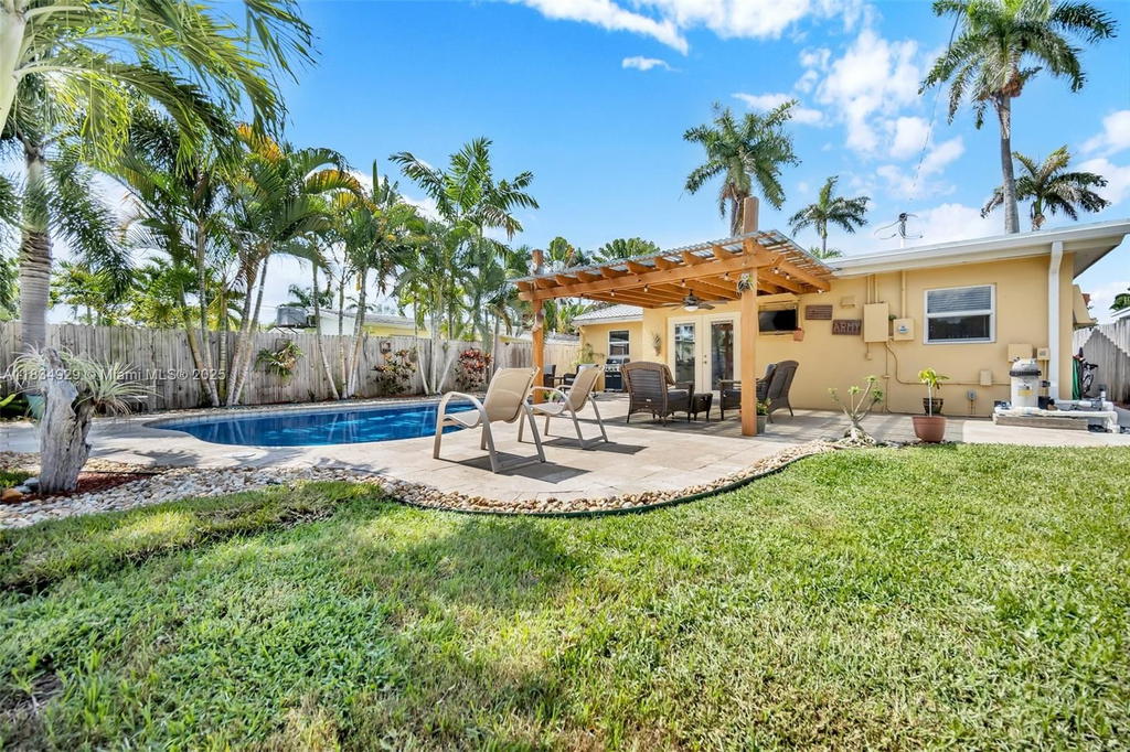Real estate property located at 1533 Shenandoah St, Broward, Hollywood Homesites Secon, Hollywood, FL
