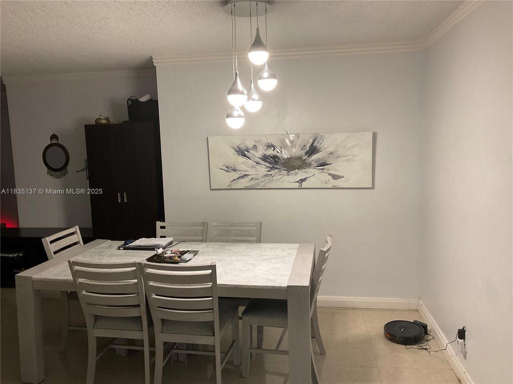 Real estate property located at 2101 Ocean Dr #507, Broward, Quadomain Tower I And Iv, Hollywood, FL