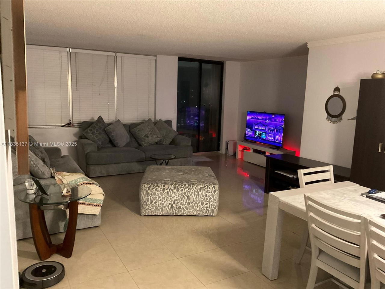 Real estate property located at 2101 Ocean Dr #507, Broward, Quadomain Tower I And Iv, Hollywood, FL