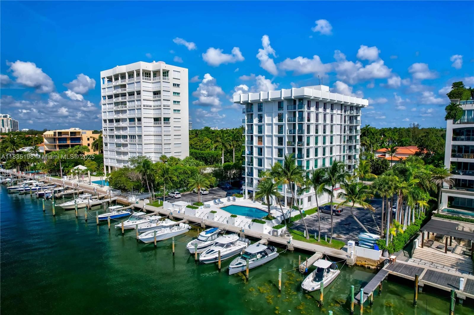 Real estate property located at 1600 Bayshore Ln #3A, Miami-dade, 1600 South Bayshore Lane, Coconut Grove, FL