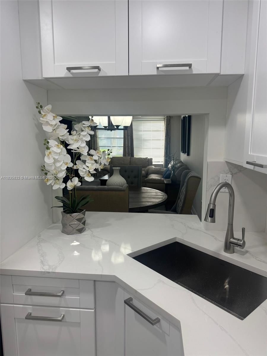 Real estate property located at 7480 17th St #103, Broward, Omega Condo No 7, Plantation, FL