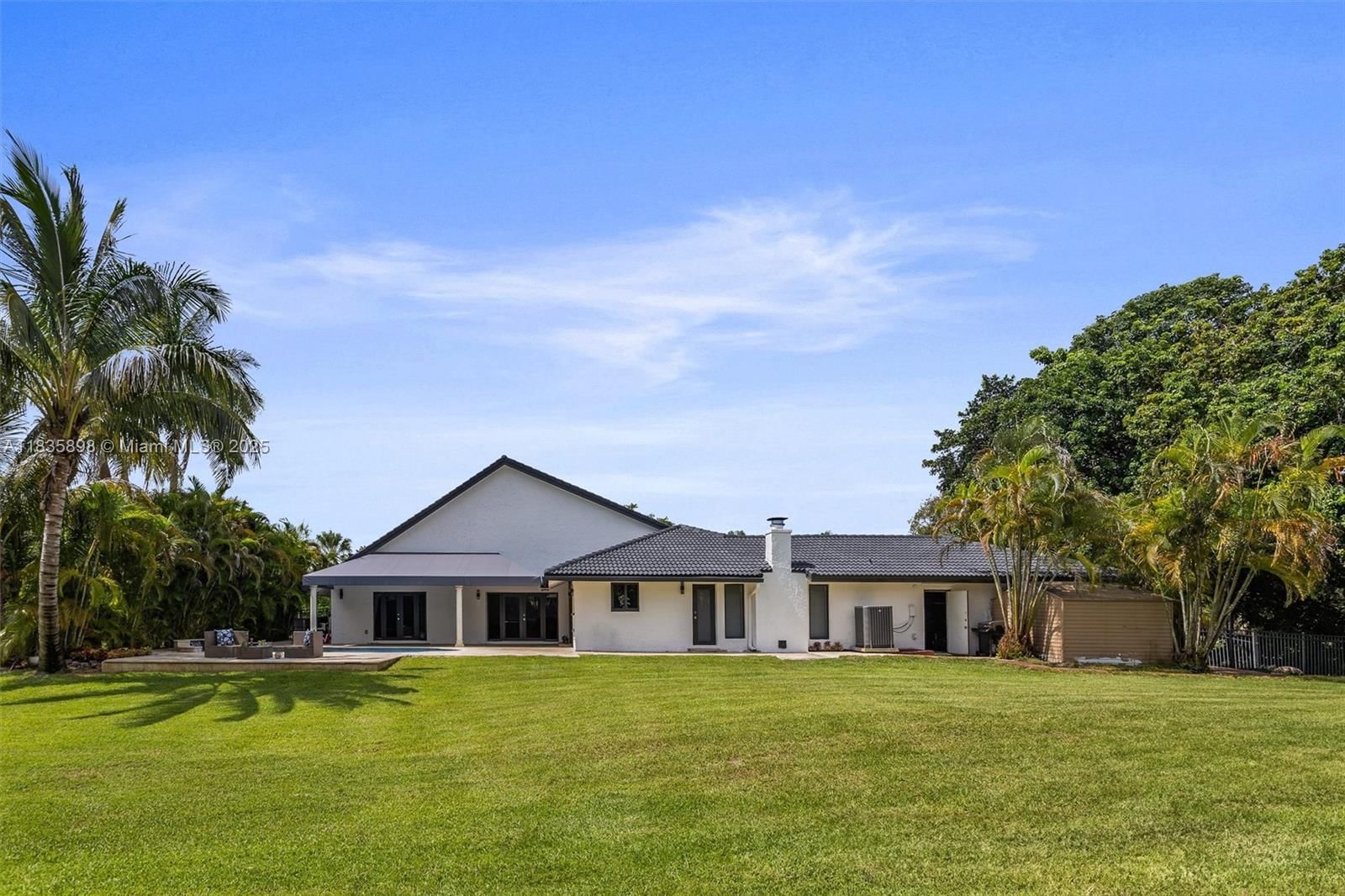 Real estate property located at 11965 15th Ct, Broward, Fla Fruit Lands Co Sub No, Davie, FL